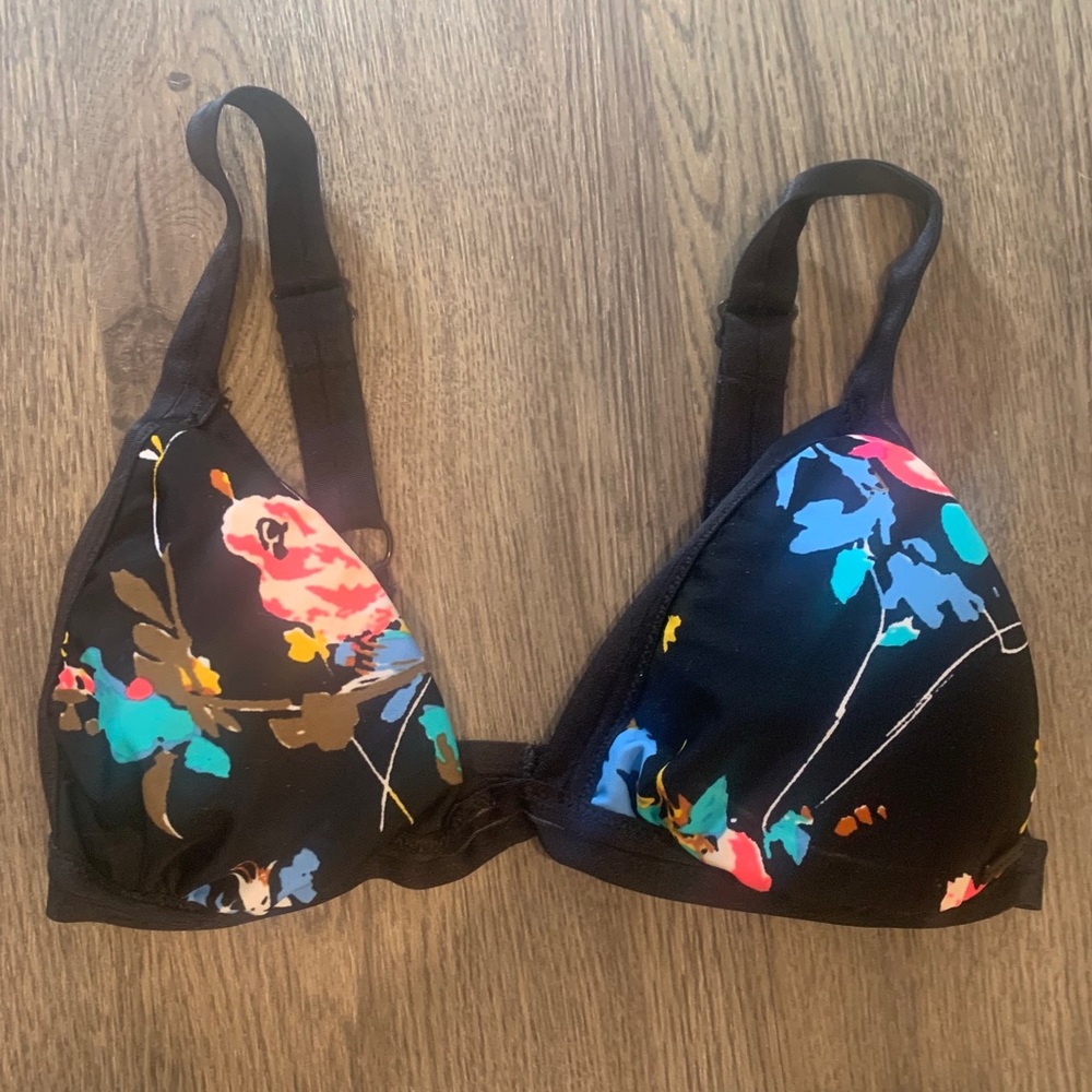 Volcom bikini triangle top